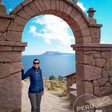 Tour al Lago Titicaca 4 dias Puno