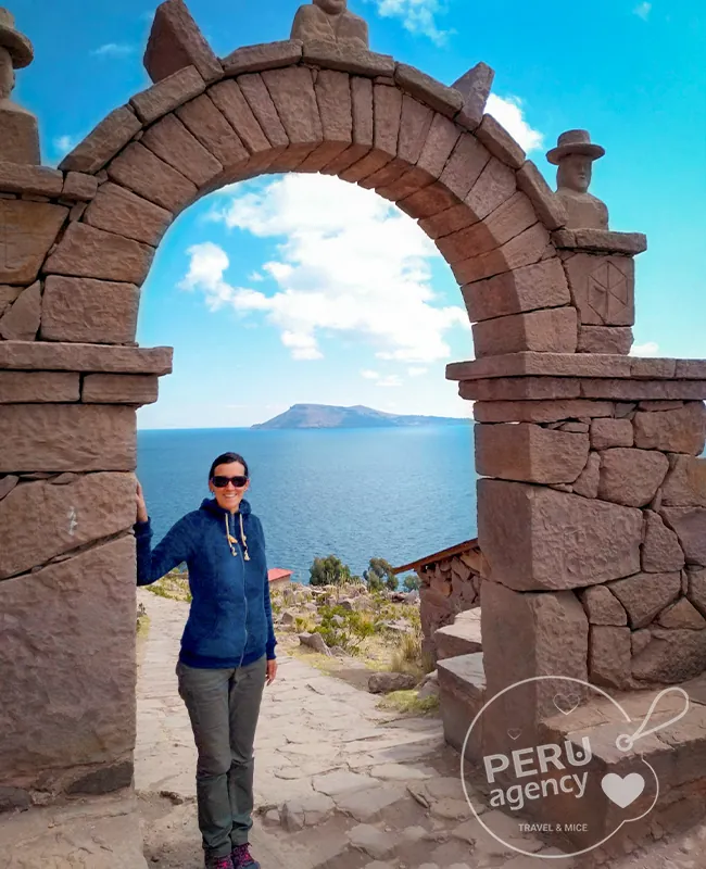 Tour Lago Titicaca 4 Dias Puno